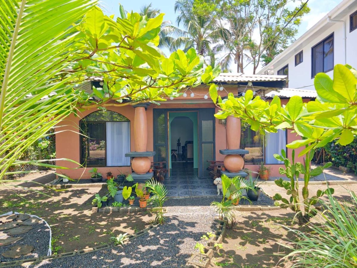 Micheck Beach House Tortuguero Exterior photo